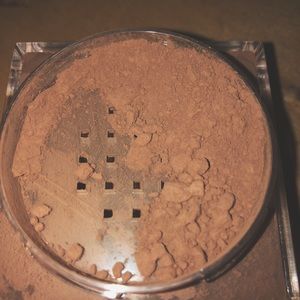 Maybelline Fit Me Loose Finishing Powder ( 40)